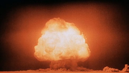 POGODILI HIROŠIMU, A “NIŠANILI” I MOSKVU: Na današnji dan pre 78 godina isprobana prva atomska bomba i započela nova era u istoriji Zemlje