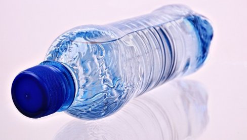 СКОЧИЛЕ ЦЕНЕ ФЛАШИРАНЕ ВОДЕ ЗБОГ РАТА СА ИРАНОМ: У Индији пораст од око 11 посто