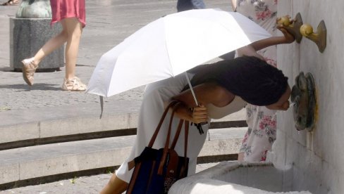 ИЗДАТО ХИТНО УПОЗОРЕЊЕ ЗА БЕОГРАД: Прети опасност од једне опасне појаве, након чега следи нови преокрет