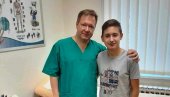 САЊА ДА ЗАИГРА ФУДБАЛ: Александру Петровићу (16) из Параћина поново потребан новац за лечење