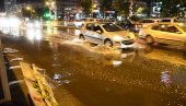 U BEOGRADU PALO 60 LITARA KIŠE: Gradski štab za vanredne situacije intevrenisao 38 puta tokom noćašnjeg nevremena