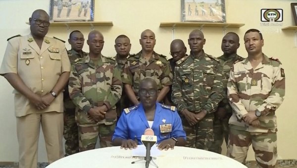НЕ ЖЕЛИМО РАТ, АЛИ СПРЕМНИ СМО ЗА ЊЕГА:  Лидер побуњеника војног пуча у Нигеру одговорио да је спреман на сукоб ако до њега дође