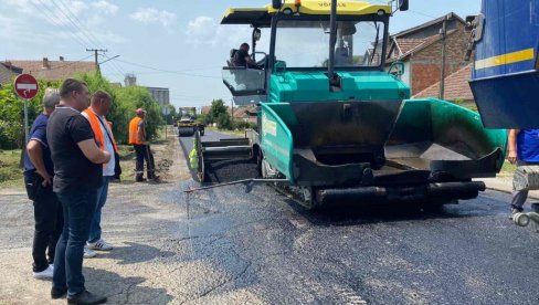 ПЛАНДИШТЕ ВЕЛИКО ГРАДИЛИШТЕ: У јужнобанатској варошици у току реконструкција путева вредна преко 260 милиона динара