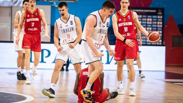 ЈОШ ШПАНЦИ И ЗЛАТО! Како је Србија надиграла Немачку у полуфиналу јуниорског Евробаскета у Нишу?