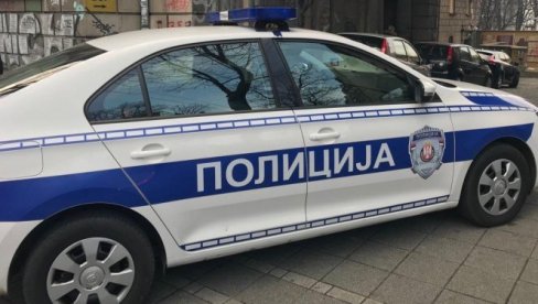 ZAUSTAVILI OPEL I - UHAPSILI VOZAČA: Zbog krađe automobila u Zrenjaninu priveden muškarac (21)