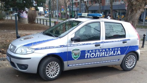 ŽENI NA ULICI OTRGAO LANČIĆ SA VRATA: Policajac van dužnosti reagovao na pljačku u Novom Sadu