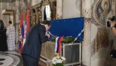 МАНАСИЈА ЧУВА УСПОМЕНУ НА ДЕСПОТА СТЕФАНА: Министар Селаковић на обележавању Лазаревићеве смрти