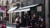 ПЉАЧКА ДОСТОЈНА ФИЛМА: Наоружани разбојници украли милионски вредан накит из продавнице Пијаже у Паризу (ВИДЕО)