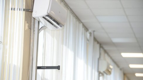КЛИМЕ ПОДЕШАВАТИ ОД 24 ДО 28 СТЕПЕНИ: Погрешно коришћење расхладних уређаја доводи до озбиљних здравствених проблема