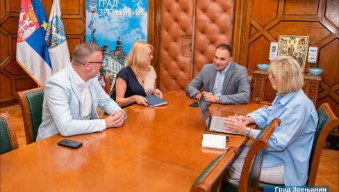 ЛАКШЕ ДО КРЕДИТА ЗА ПОЉОПРИВРЕДНИКЕ: Директор Гаранцијског фонда Војводине у посети Зрењанину