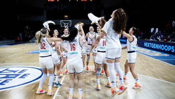 СРПКИЊЕ У ПОЛУФИНАЛУ ЕВРОПСКОГ ПРВЕНСТВА! Младе кошаркашице нокаутирале Турску, играју за медаљу!
