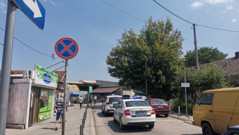 MASOVNA TUČA U KRUŠEVCU: Sukob izbio između dve porodice, učestvovalo preko 20 ljudi, sevale motke i šrafcigeri