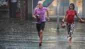 U BEOGRADU PONOVO NEVREME: Kiša pada, sevaju munje, RHMZ dao novu najavu za prestonicu
