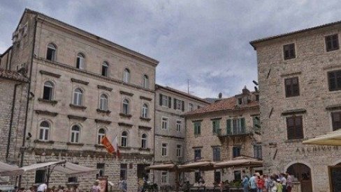 ОПШТИНА КОТОР ПРОДАЛА ЗЕМЉИШТЕ: За имовину у Грбљу наплатили су 890.000 евра