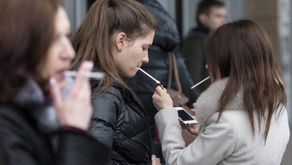 БУЉИТЕ У ПУШАЧЕ: Хонгконг решио да се обрачуна са љубитељима цигарета