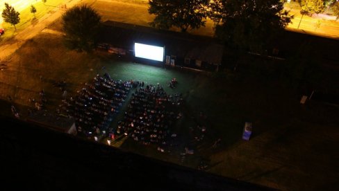 OTVOREN KONKURS NAPRAVI SVOJ BIOSKOP“: Novosadsko Novo kulturno naselje poziva komšije bioskopdžije