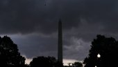 ЕВАКУАЦИЈА ФЕДЕРАЛАЦА ИЗ ВАШИНГТОНА: Затварање канцеларија савезне администрације због најављене олује