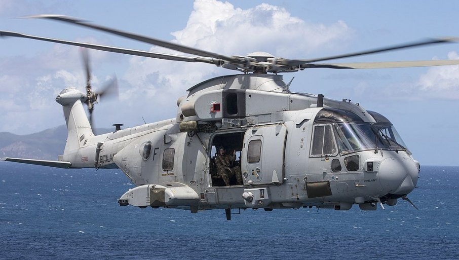 POGINULO 10 LjUDI: Sudarila se dva vojna helikoptera u Maleziji
