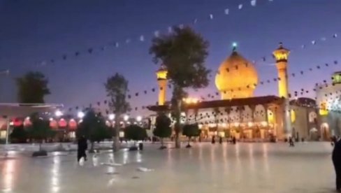 NAPADAČI OTVORILI VATRU NA SVETILIŠTE: Prvi snimci terorističkog napada u džamiji u Iranu (VIDEO)