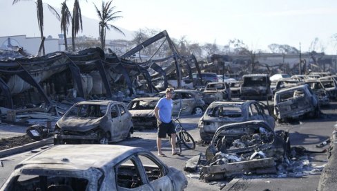 НАЈСМРТОНОСНИЈИ ПОЖАР У ПОСЛЕДЊИХ 100 ГОДИНА: Расте број жртава на Хавајима - стотине несталих у ватреној стихији (ВИДЕО)