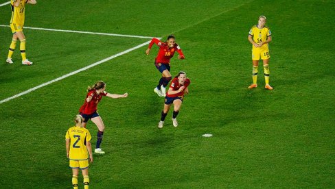 FURIJE SE BORE ZA PEHAR: Fudbalerkama Španije pripao dramatičan finiš polufinala Mundijala protiv Švedske (VIDEO)