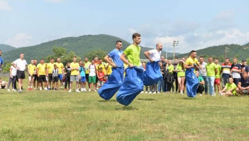 СПОЈ СПОРТА И ТРАДИЦИЈЕ: Завршена регионална такмичења Сеоских игара у организацији Спортског савеза Србије