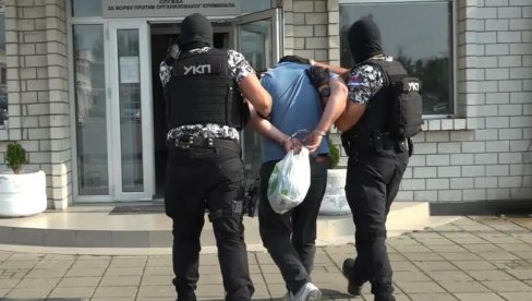 VELIKA AKCIJA POLICIJE: Razbijena organizovana kriminalna grupa u Kraljevu i Loznici, krali kola po celoj Evropi