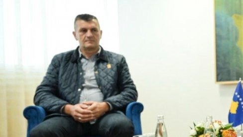 KURTIJEV MINISTAR LIKUJE NAD UBISTVOM SRBINA: Sramna objava Radoice Radomirovića (FOTO)