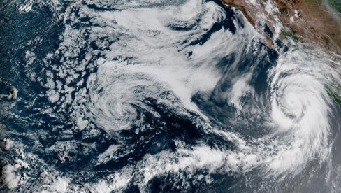 ИЗДАТО НОВО ХИТНО УПОЗОРЕЊЕ: Ураган Хилари се опасно приближава Калифорнији