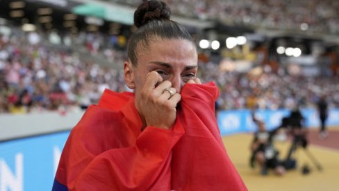 ТОЛИКО ДУГО ЧЕКАМ НА ОВО: Србија ће памтити речи Иване Вулете након златне медаље на Светском првенству