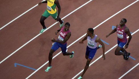 NEVEROVATNO: Ovakvo finale trke na 100 metara na Svetskom prvenstvu se ne pamti! (VIDEO)