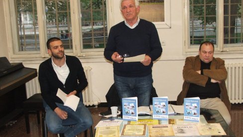 АУТОРСКО ВЕЧЕ ЗОРАНА ПАВЛОВИЋА: Параћинац гост ћупријске Библиотеке „Душан Матић“