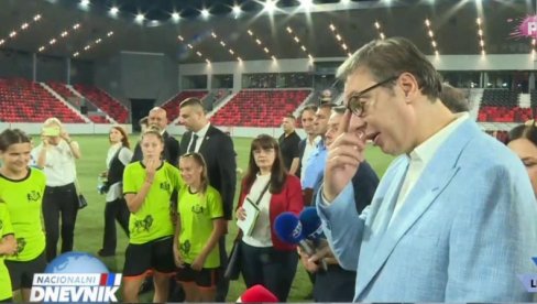PREDSEDNIK VUČIĆ: Srbija će više ulagati u ženski fudbal