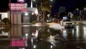POPLAVE U PUSTINJI: Jaka kiša izazvala nevolje u mnogim mestima u Americi