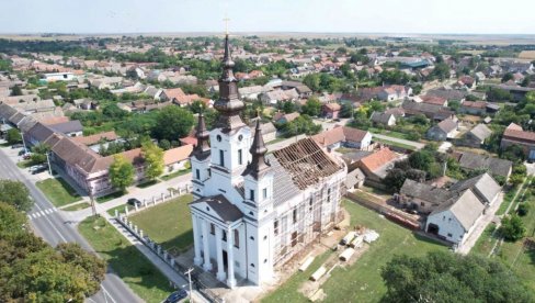 NOVI KROV ZA 150. ROĐENDAN HRAMA: U Sivcu rekonstrukcija jedne od najvećih i najlepših pravoslavnih crkava u Vojvodini