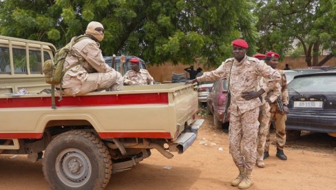 VOJNA HUNTA NIGERA: Raskinula vojni sporazum sa SAD