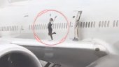 OPASNA ZABAVA Stjuardesa izašla na krilo boinga da snimi selfi, putnici u neverici: Treba je kazniti! (VIDEO)