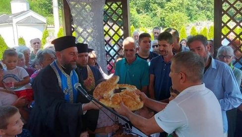 ПРОСЛАВЉЕНА ВЕЛИКА ГОСПОЈИНА: Традиционална свечаност у врњачком селу Грачац