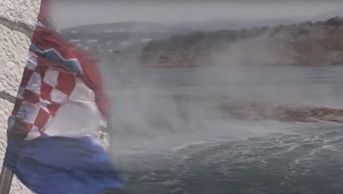 HOROR U HRVATSKOJ: Vetar odneo kupača s plaže - preminuo u moru (VIDEO)