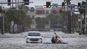 УДАРИ ОД 200 КМ НА САТ: Ураган Идалија обрушио се на Флориду, најмање двоје погинулих (ФОТО/ВИДЕО)