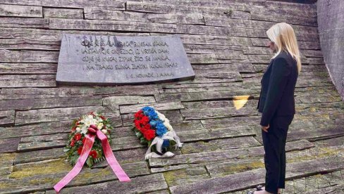 DA OPROSTIMO MORAMO, ALI DA ZABORAVIMO NE SMEMO Ministarka pravde Maja Popović posetila Jasenovac (FOTO)
