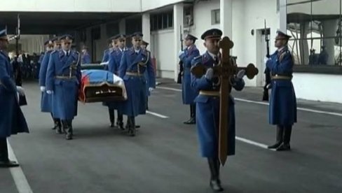 FELJTON - POČINAK PORED OCA: Kralj Petar II je bio jedini monarh koji je sahranjen na tlu Sjedinjenih Američkih Država