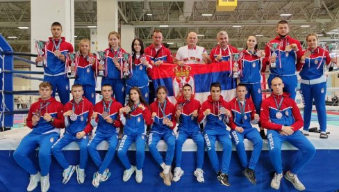 POKORILI TURSKU: Kik-bokseri Srbije osvojili 19 medalja na EP