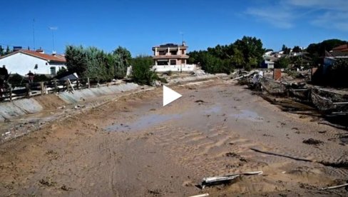 OKOLINA MADRIDA RAZORENA: Voda je opustošila sve pred sobom (VIDEO)