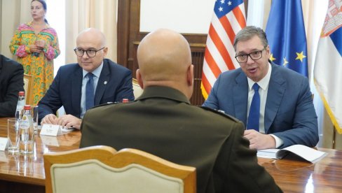 VUČIĆ NAKON SASTANKA SA KOMANDANTOM NACIONALNE GARDE OHAJA: Srbija je opredeljena da nastavi da gradi buduće strateško partnerstvo sa SAD