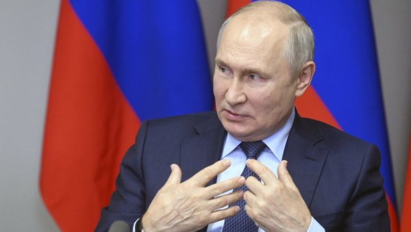 АМЕРИКА СЕЧЕ ГРАНУ НА КОЈОЈ СЕДИ: Путин о антируским санкцијама