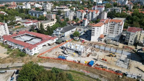 ŠAPIĆ PORUČIO: Razvoj Lazarevca i drugih rubnih opština naš prioritet (FOTO)