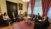 ВАЖНА ПОСЕТА МАЂАРСКОЈ: Министар Нешић са српском дијаспором у Сент Андреји