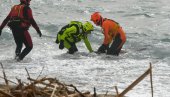 TUGA DO NEBA: Obalska straža pronašla mrtvu bebu u čamcu