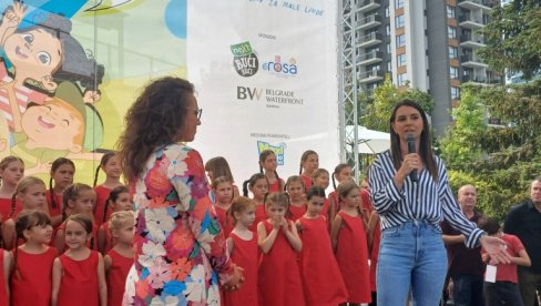 DEČJI SAJAM NA OBALI REKE Kod Beograda na vodi otvorena dvodnevna manifestacija za najmlađe